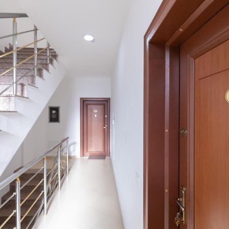 Vila Emi Apartment'S ดูร์เรส ภายนอก รูปภาพ