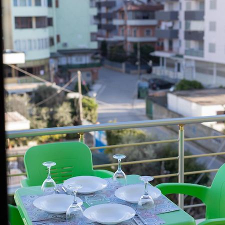 Vila Emi Apartment'S ดูร์เรส ภายนอก รูปภาพ